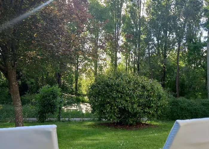 Alojamento de Acomodação e Pequeno-almoço La Gisière, D'hôtes