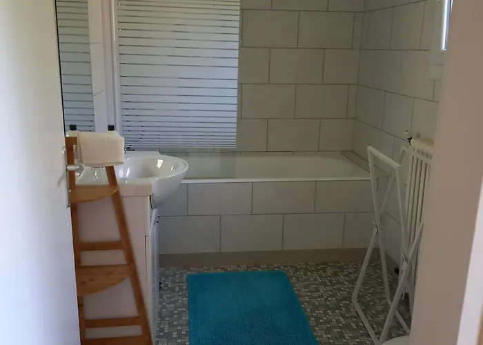 La Gisière, D'hôtes