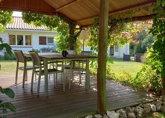 La Gisière, D'hôtes