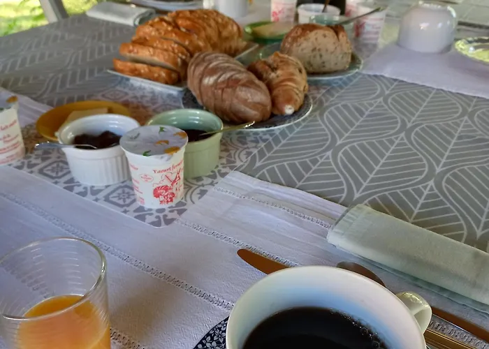 Alojamento de Acomodação e Pequeno-almoço La Gisière, D'hôtes Challans