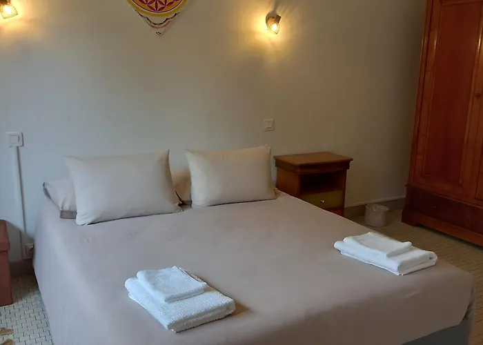 Alojamento de Acomodação e Pequeno-almoço La Gisière, D'hôtes